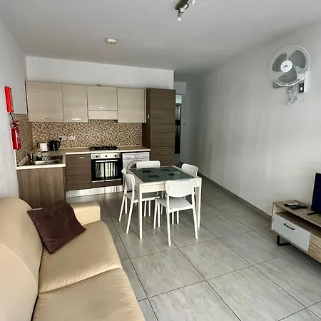 St Julians D 2 Bedroom Διαμέρισμα