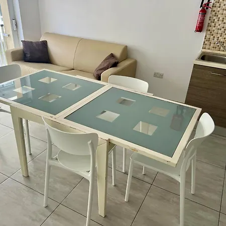 St Julians D 2 Bedroom *