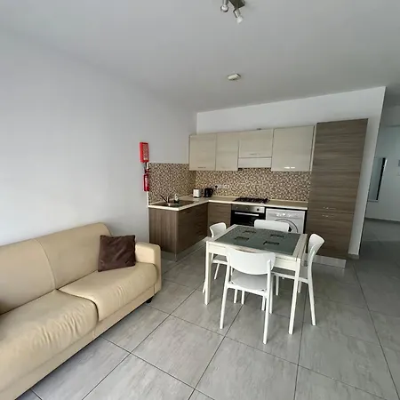 Apartment St Julians D 2 Bedroom *
